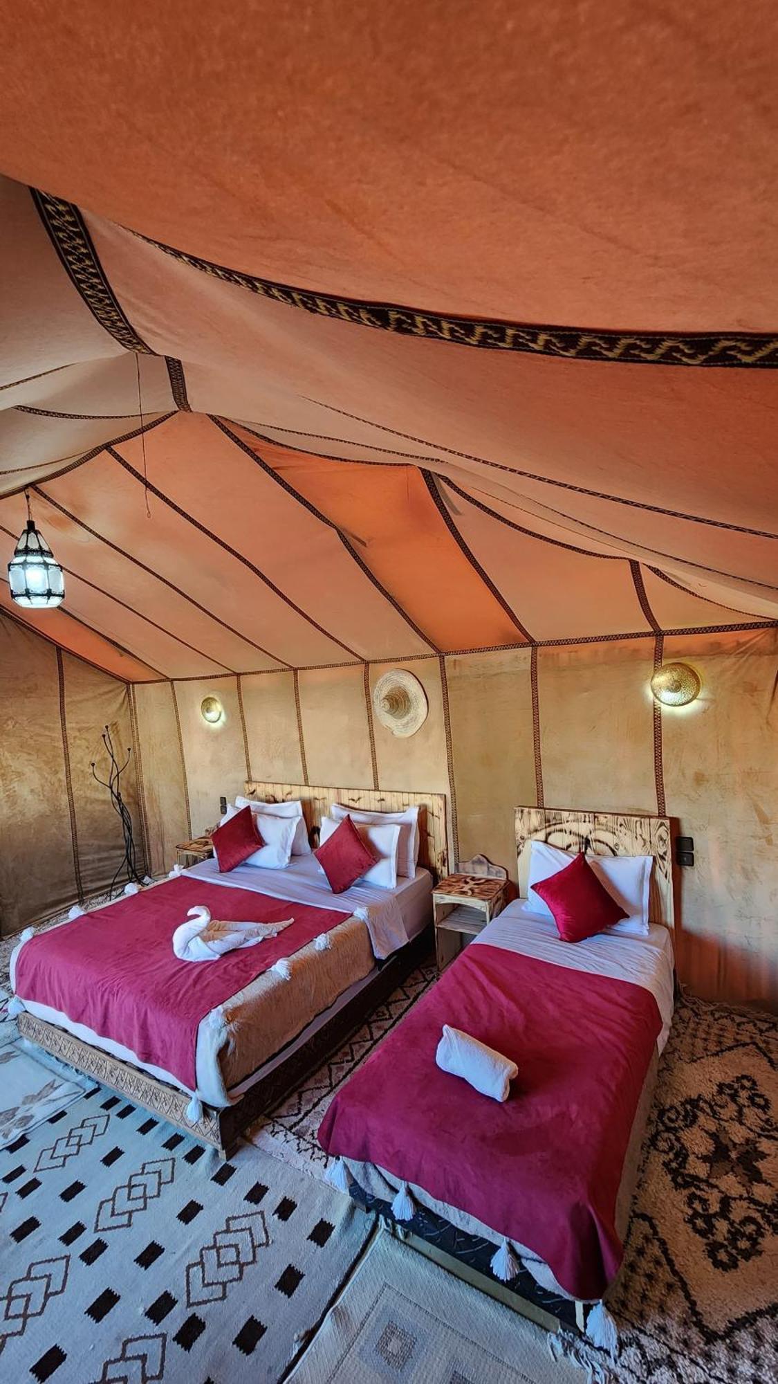 Desert Camp Camel & Sandboarding Merzouga Εξωτερικό φωτογραφία