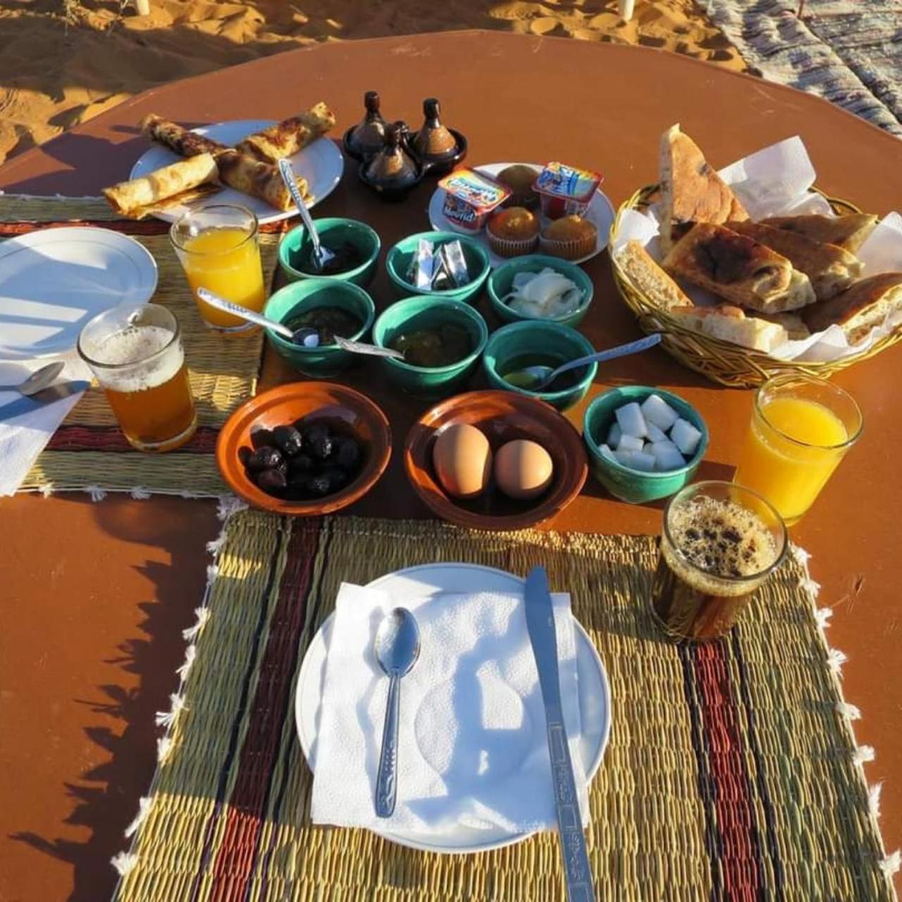 Desert Camp Camel & Sandboarding Merzouga Εξωτερικό φωτογραφία